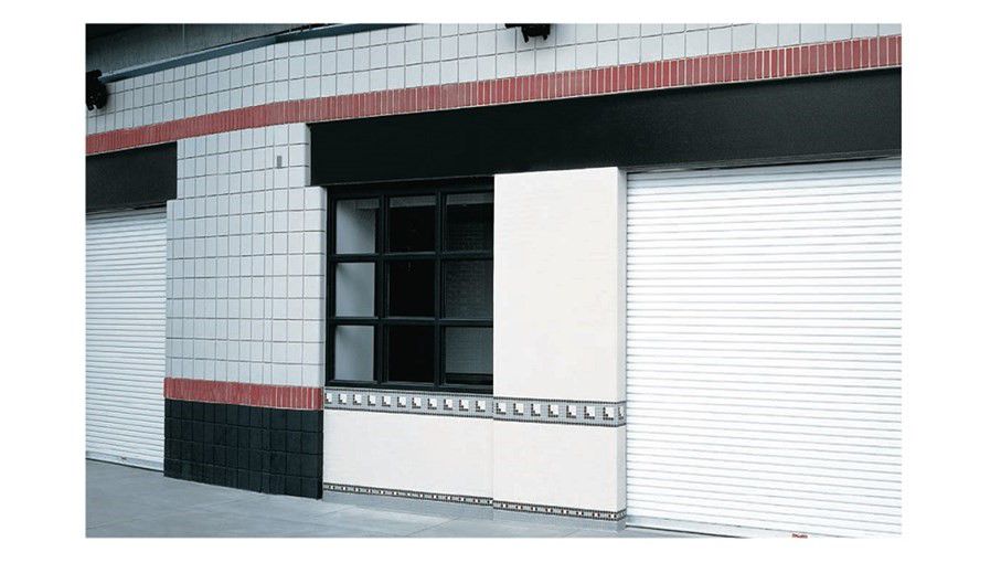 Cortina Enrollable Económica