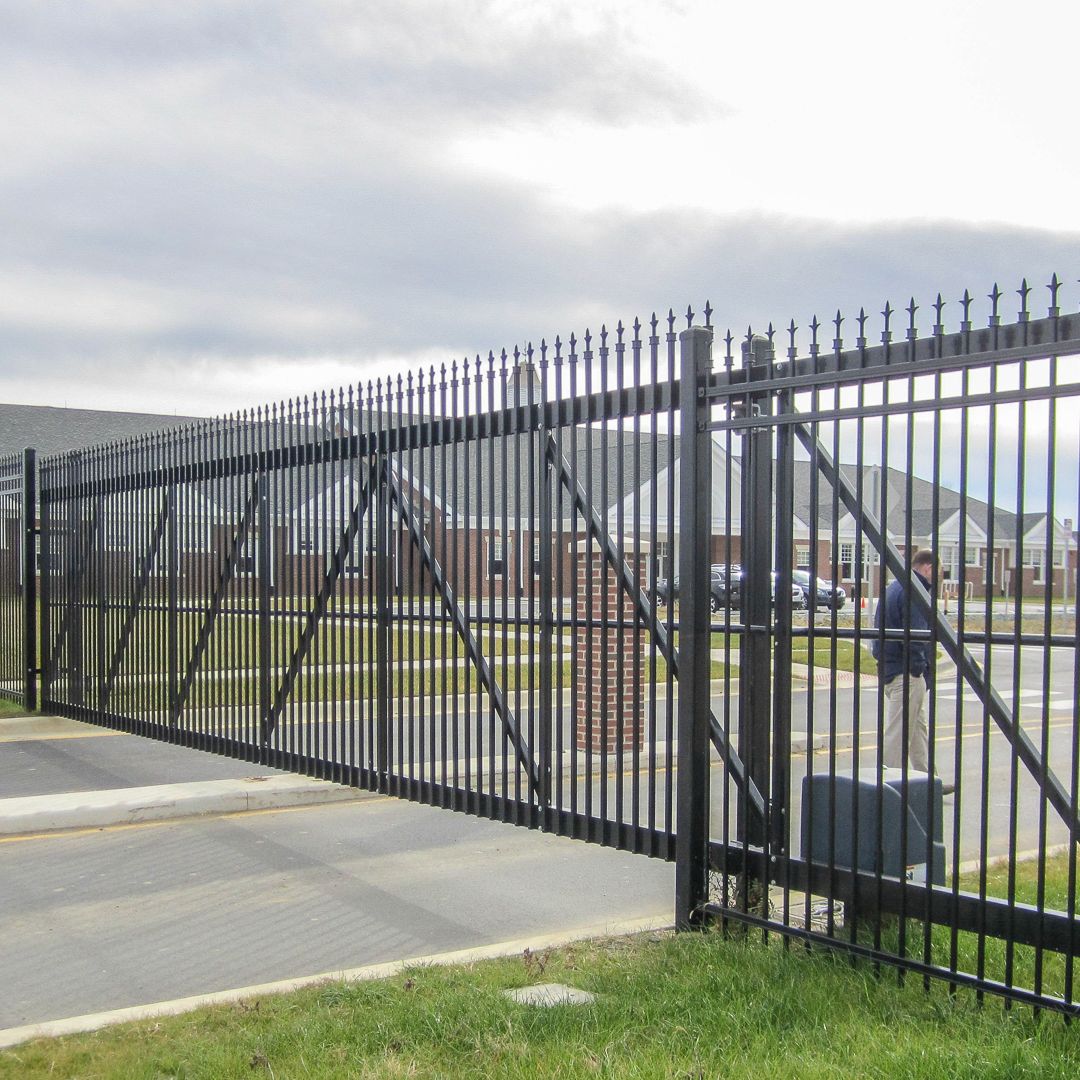 TransPort Estate in genesis style with finials