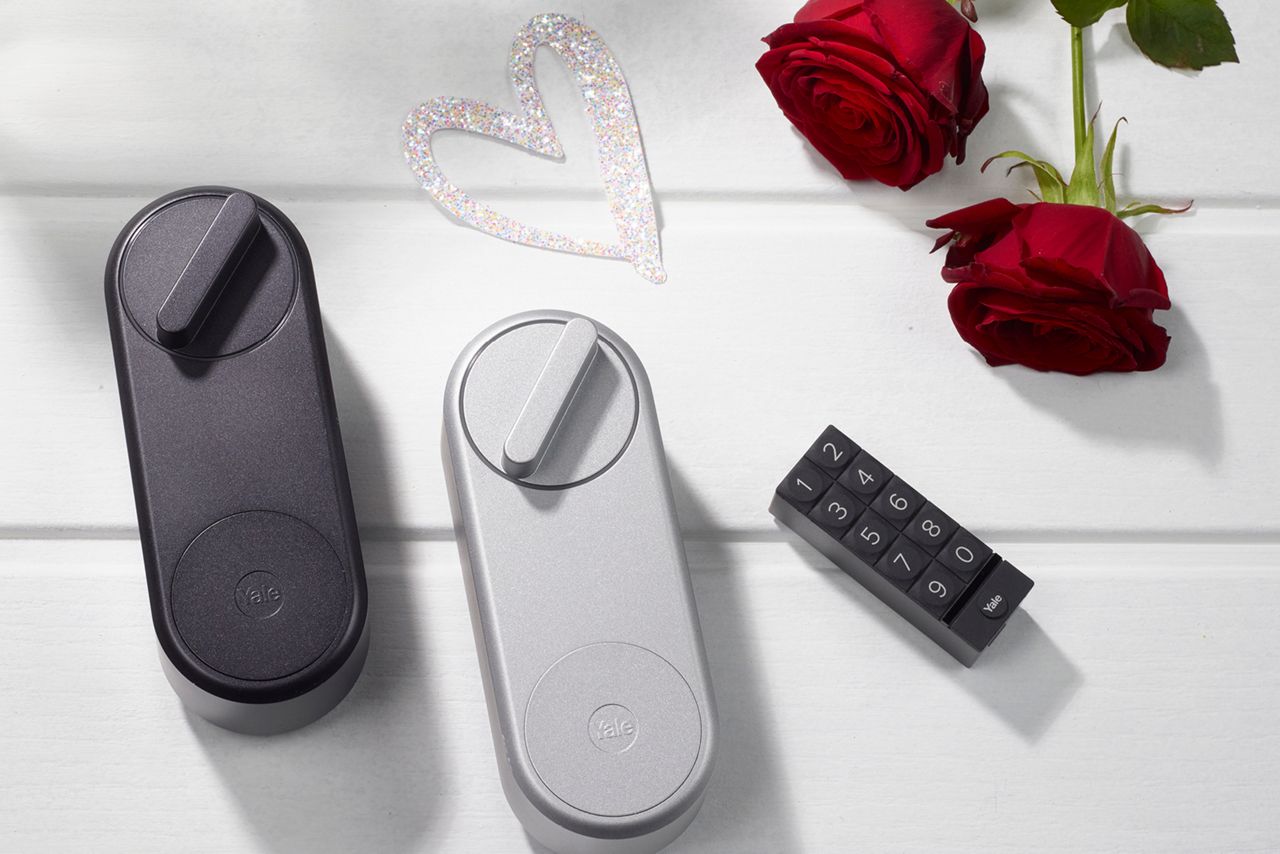 Gift your loved one a Linus Smart Lock this Valentine's Day