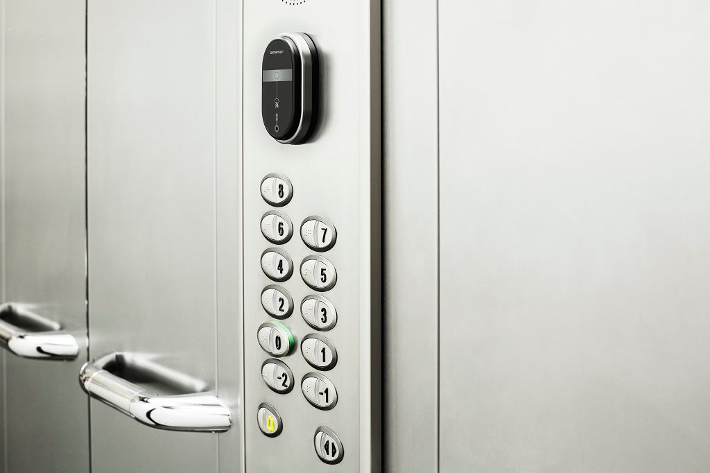 Image: a6c03-smartair_wirelessstandardwallreaderlift-jpg.jpg