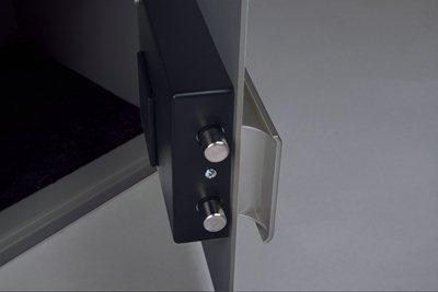 Image: a7b4a-ysel-390-eg5d.jpg