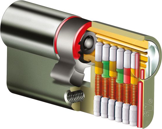 Image: ade27-family_cut.jpg