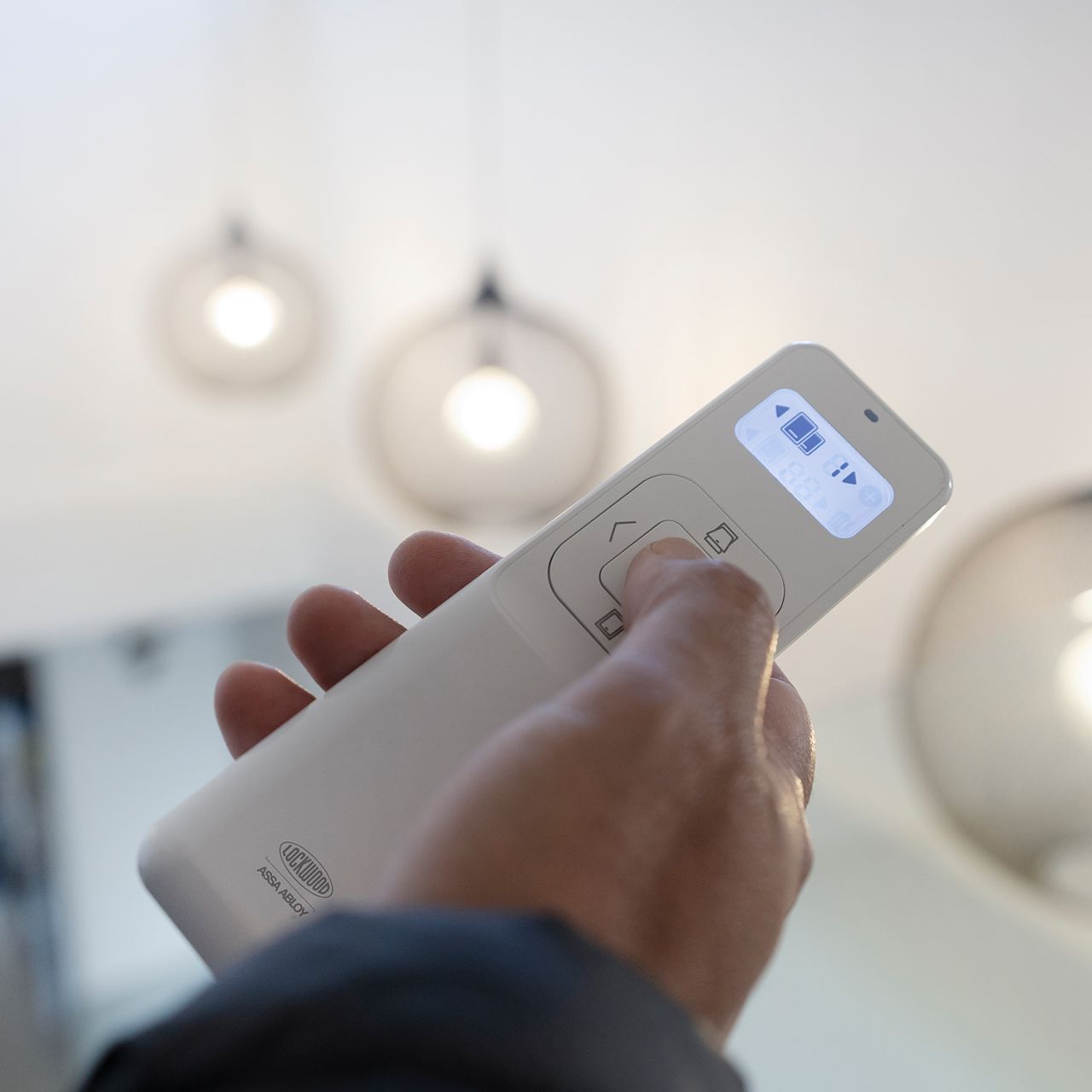 Image: Aeris System Wireless Remote