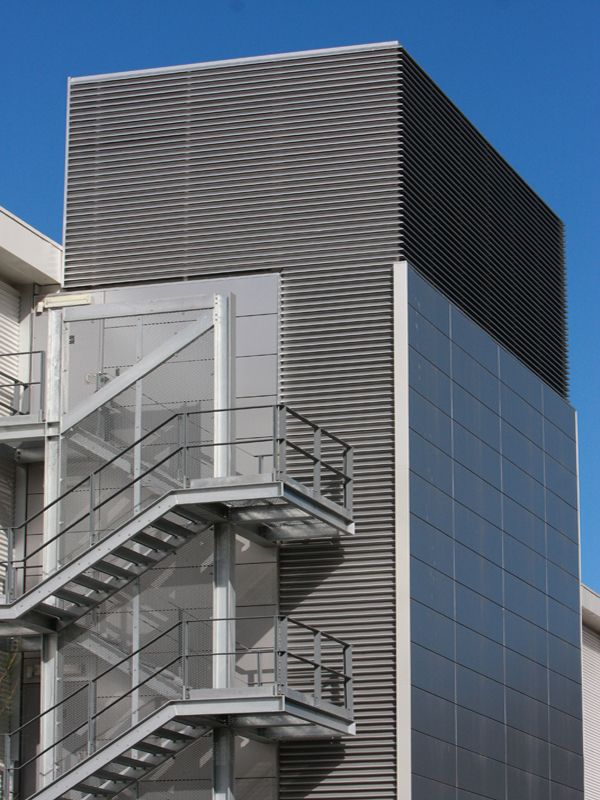 Image: AME100 Fixed Louvre - Continuous