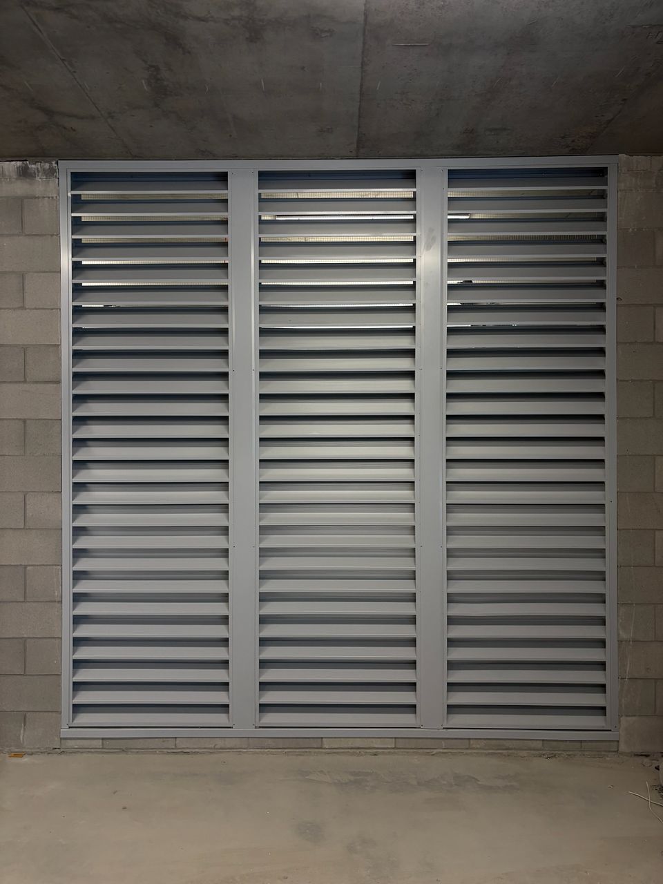 Image: AMF120 Fixed Louvre