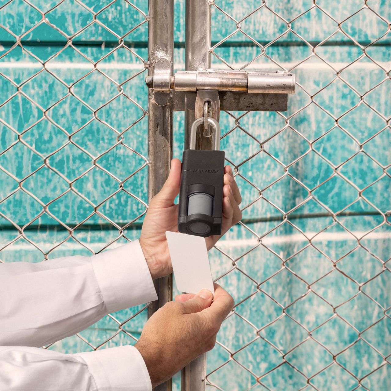 Image: Aperio® P100 Padlock