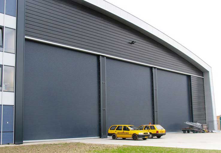 Grands volets roulants industriels ASSA ABLOY Entrance Systems