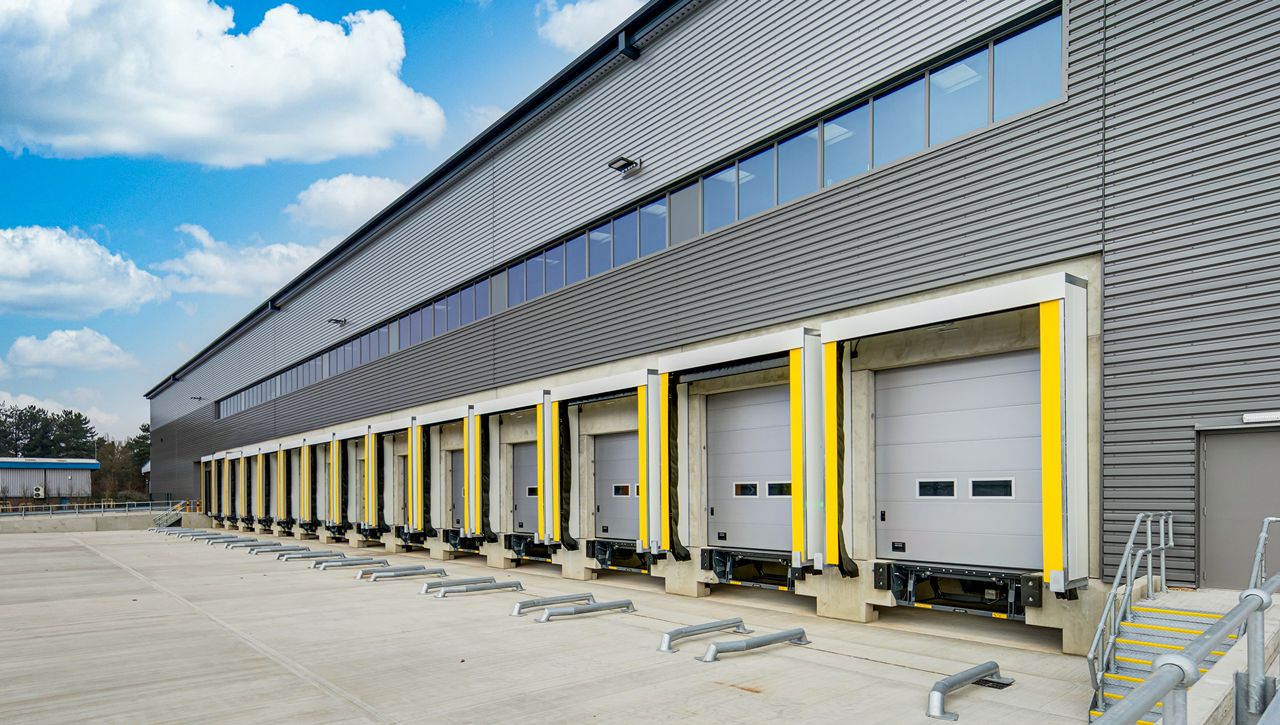 Image: ASSA ABLOY inflatable dock shelters