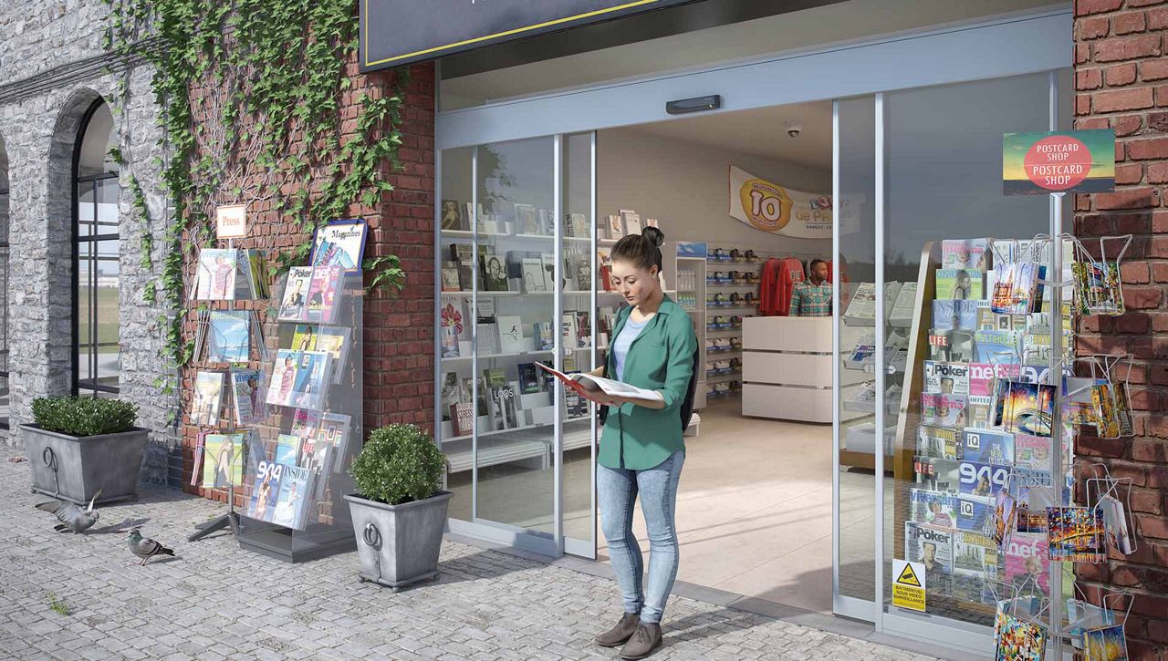ASSA ABLOY SL500 SE Slim Thermo doors in retail environment