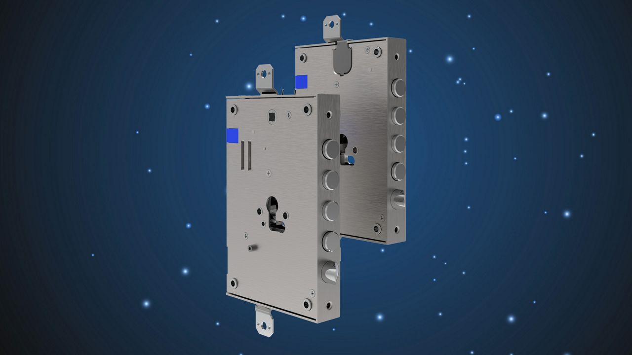 Mottura bBLOCK lock on blue background