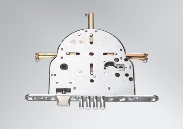 Image: b8cd0-265-10mm-bs65multipointlock-jpg-p0x0-q85-m1020x420-framenumber-1.jpg