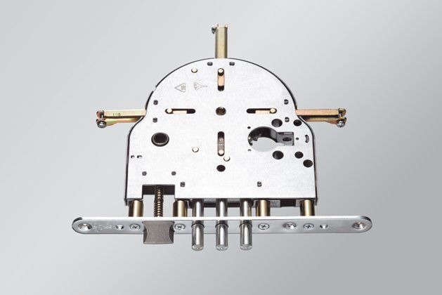 Image: bf197-235-13mm-bs85multipointlock-jpg-p0x0-q85-m1020x420-framenumber-1.jpg