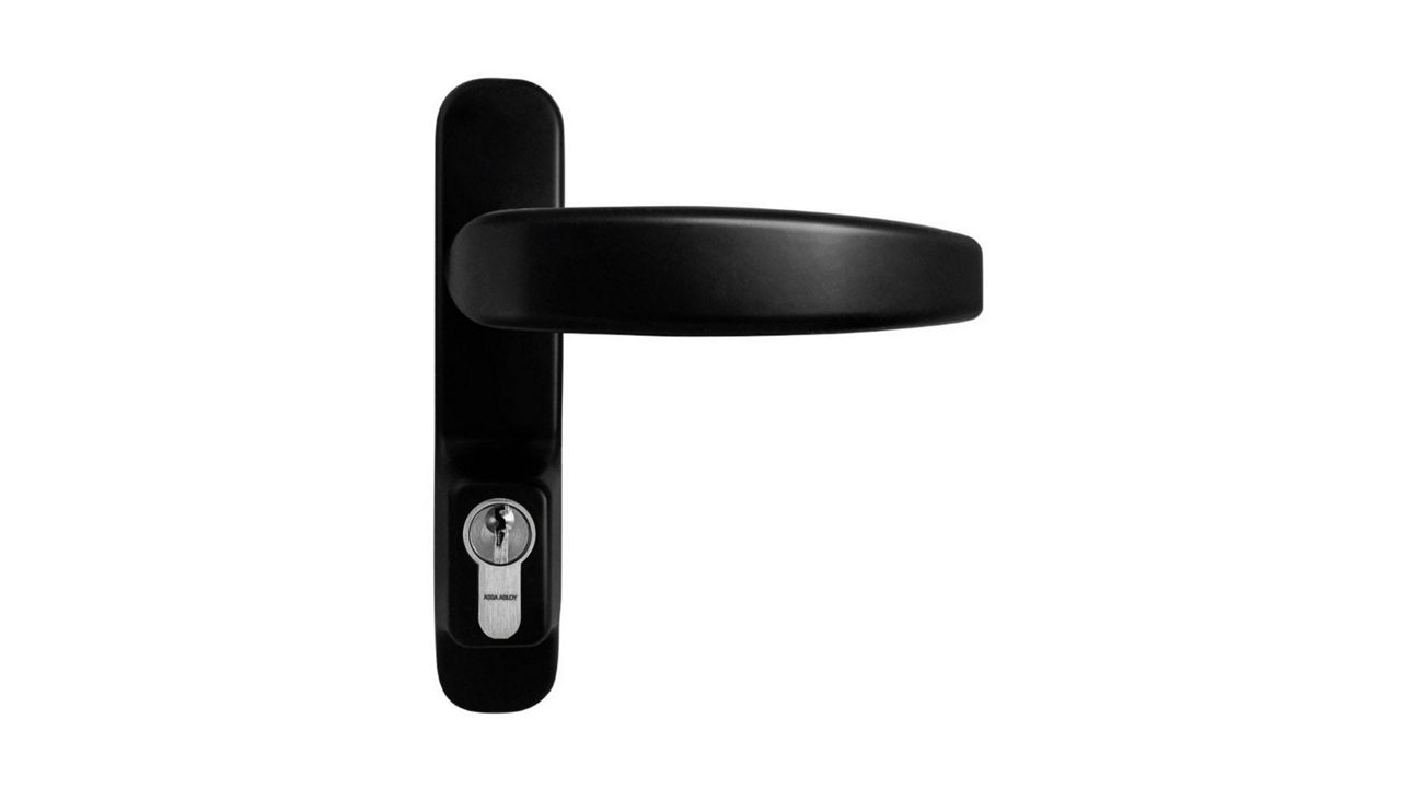 Jolly external handle