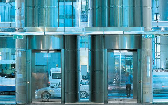 Custom Series Revolving Door