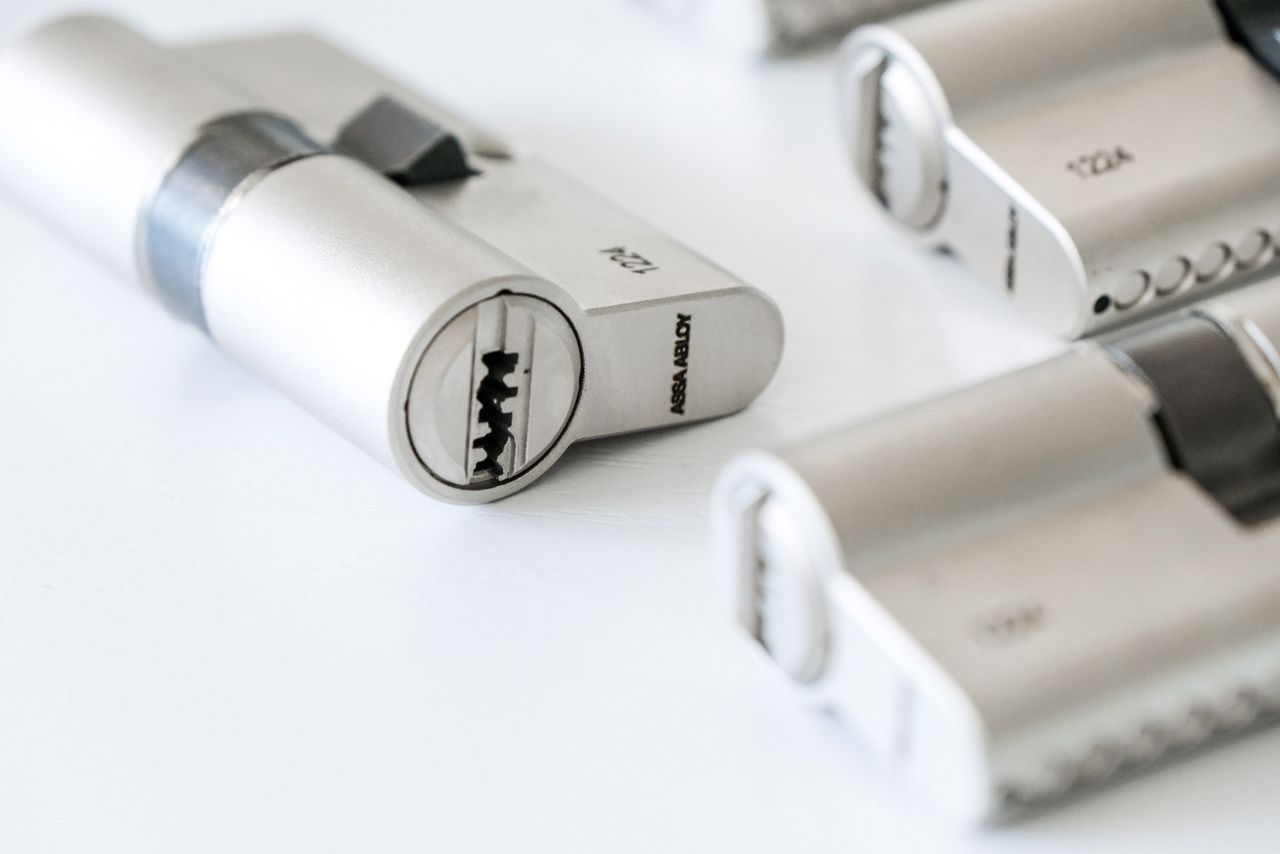 Image: CY110 - Double Cylinder