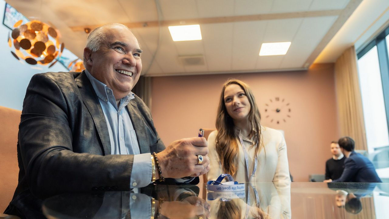 Expertiză îndelungată în industria infrastructurii critice