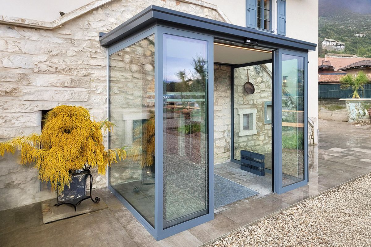 Redundanten Ditec DAS200-Antrieb (FRW) und dem Ditec ALU48-Flügelsystem 