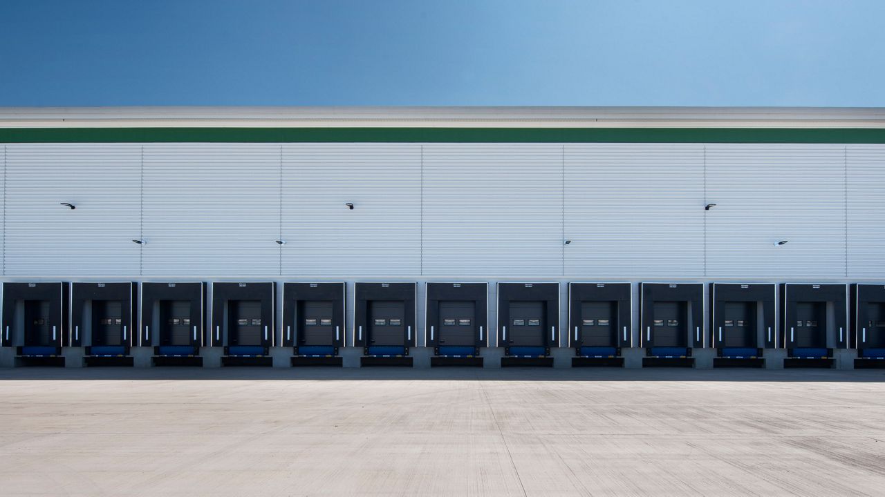 Maintenance for Loading Bay Equipment | ASSA ABLOY
