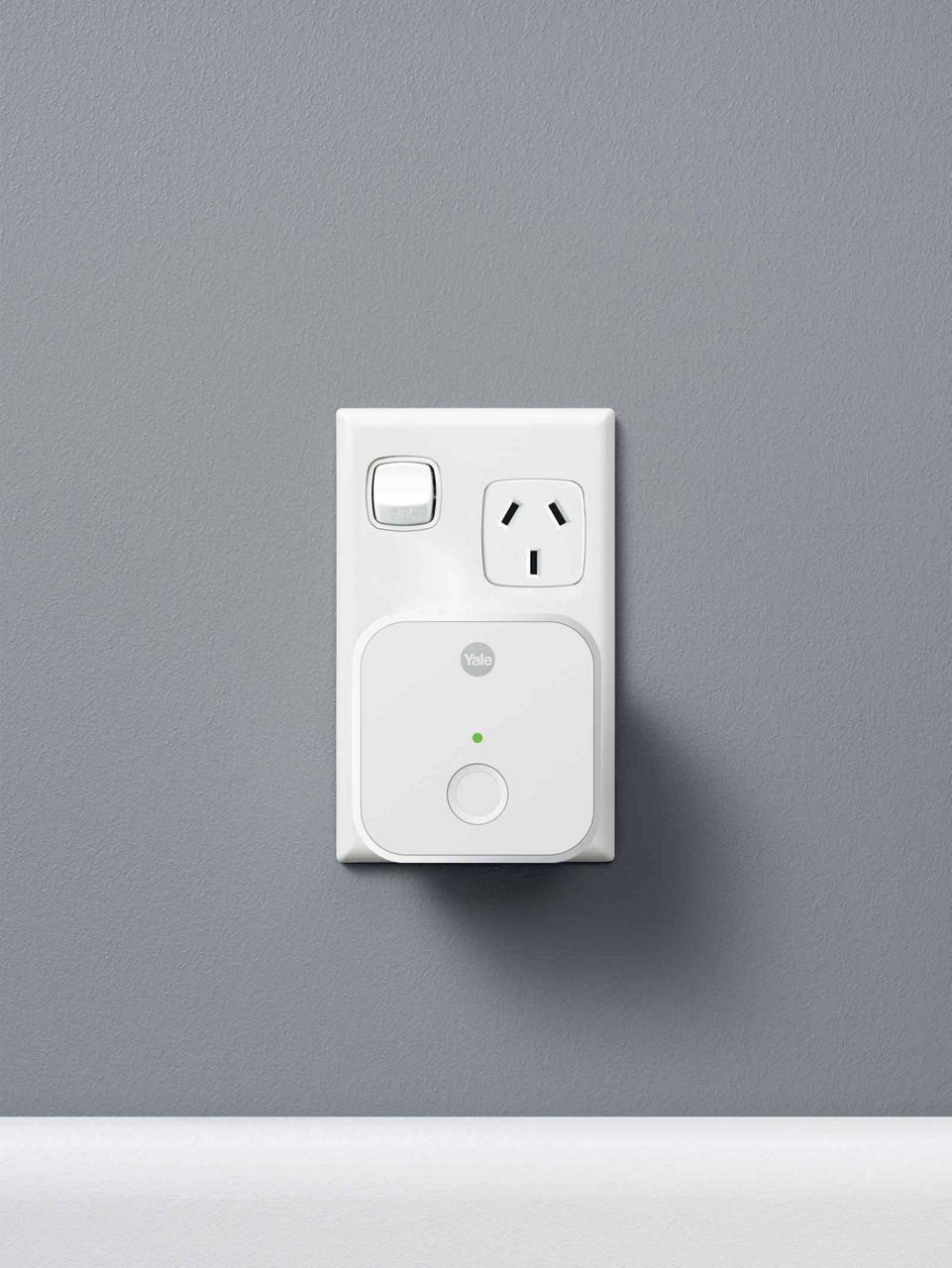 Image: e5016-yale-connect-wallweb.jpg