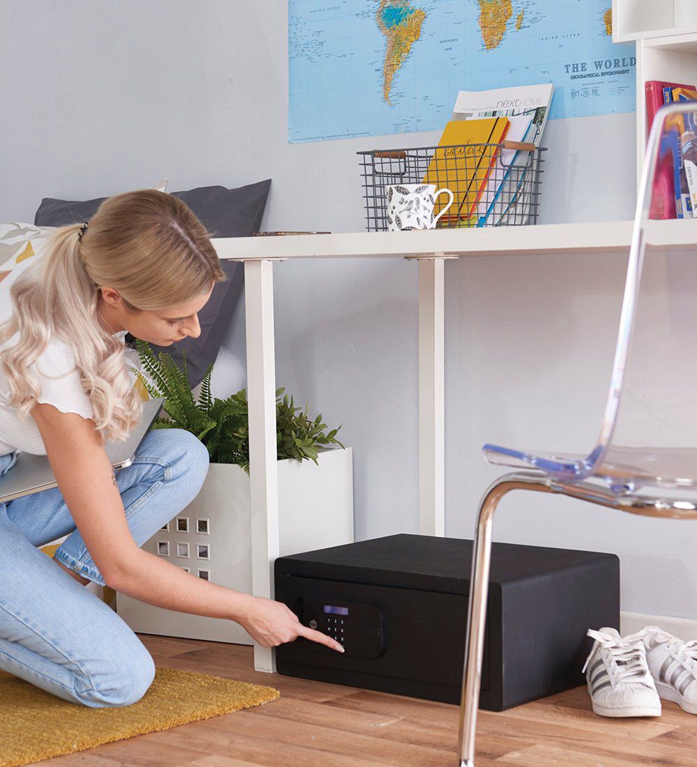 Image: ef954-010_43302bc6-8a3d-4cd8-b311-2e95eca2d0c4.jpg