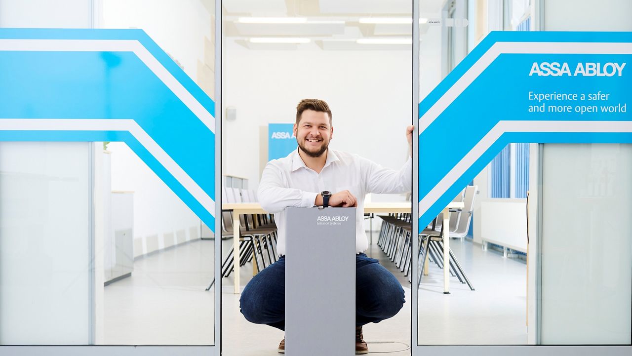 ASSA ABLOY-Serviceberater Bernhard Elnrieder 