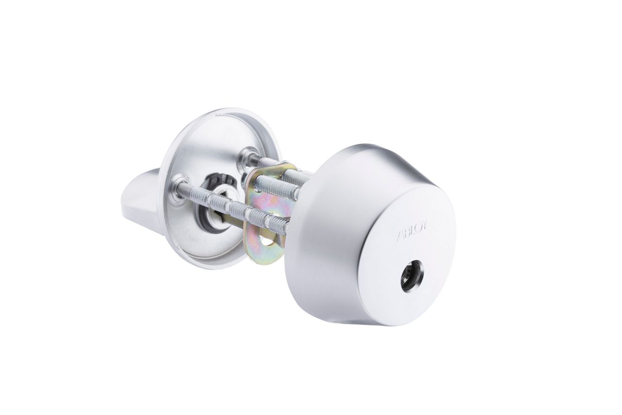 Image: feb35-cy_001ns.jpg