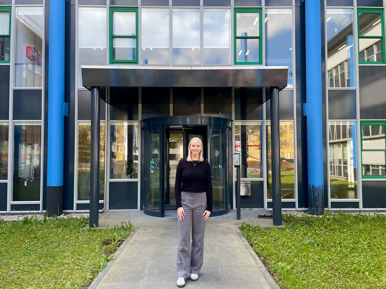 ASSA ABLOY Entrance Systems' graduate Iina