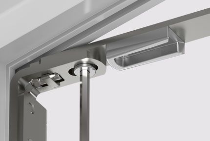 Image: Tilt and Turn Hardware