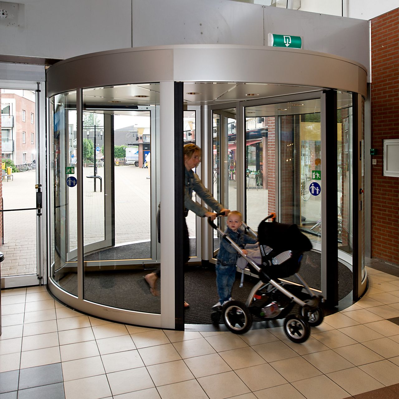 ASSA ABLOY Revolving Door