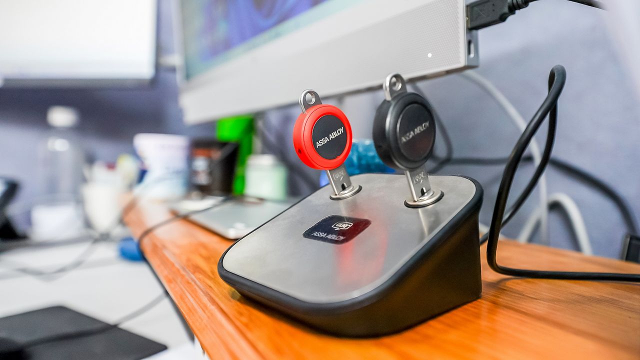 keys-on-cliq-system.jpg