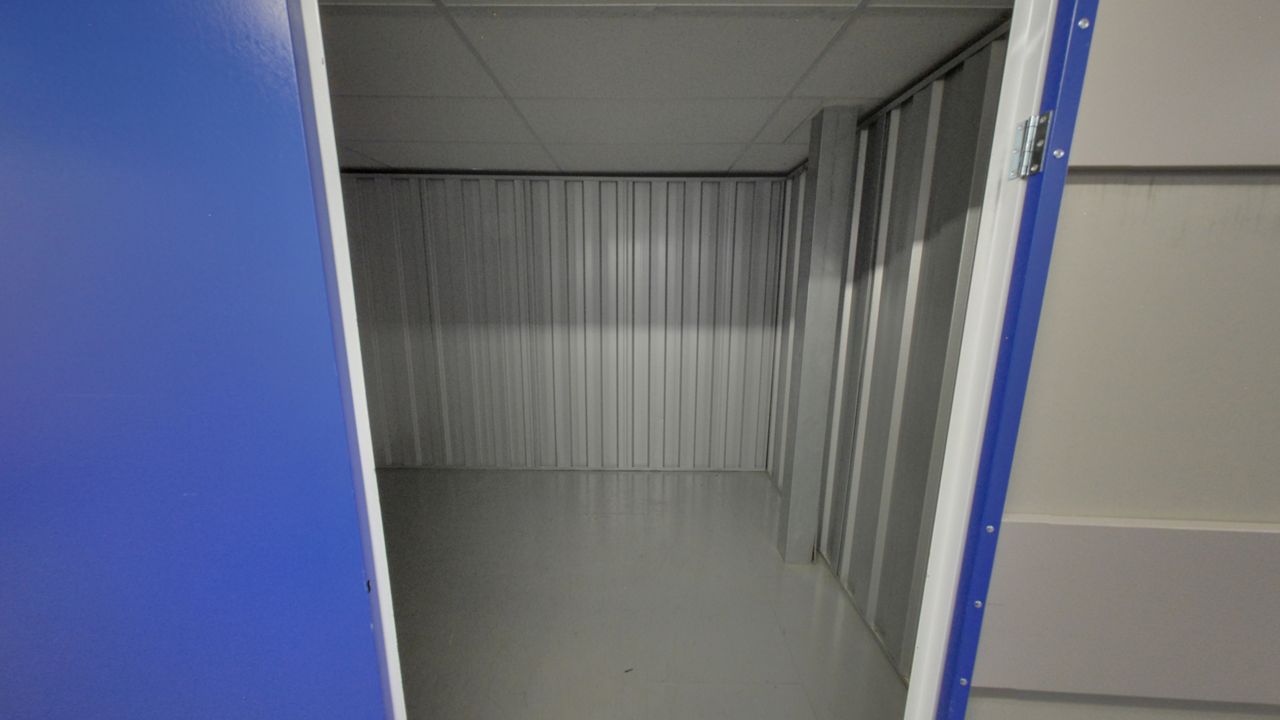 SupaStorage large storage unit