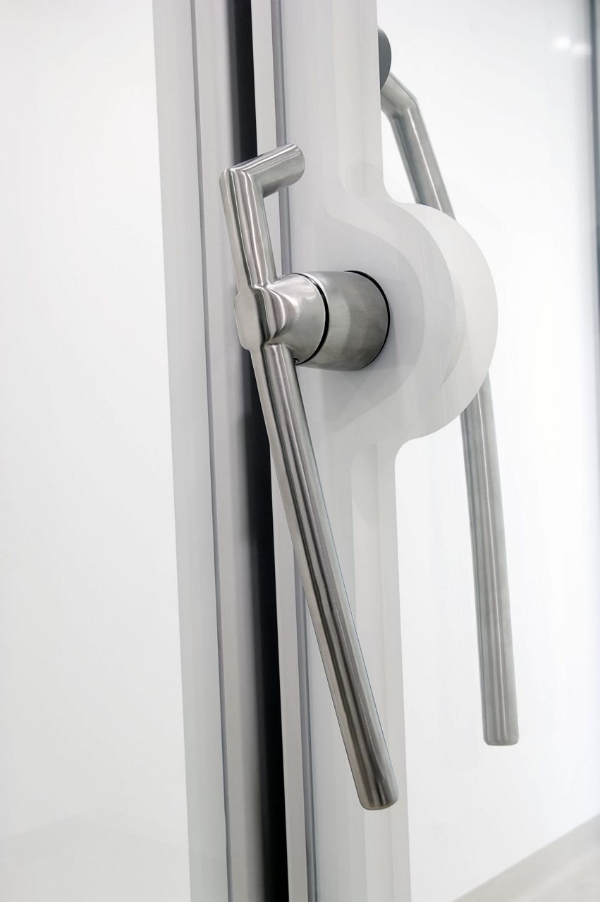 ASSA ABLOY Medicare Glass mit Griff