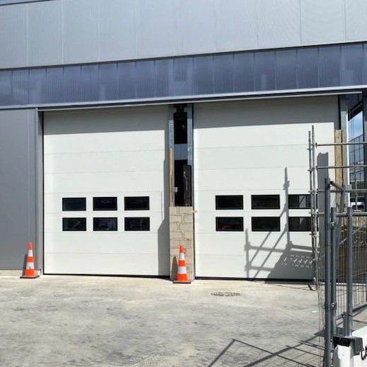 news_installation-of-3-dynaco-i14p-sectional-doors-by-ecoform_1.jpg
