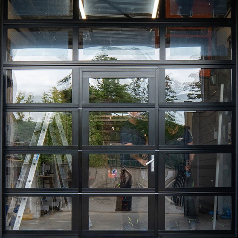 Vermeiren installs a Dynaco I-14F door: a tailored project combining security, design, and weather performance