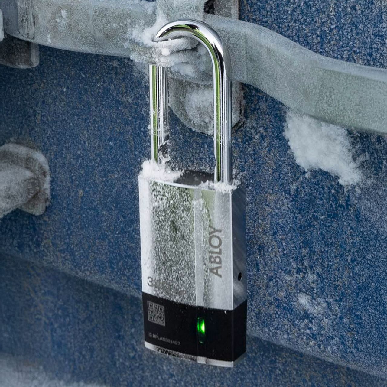 Image: CUMULUS PLK348 Padlock in situ