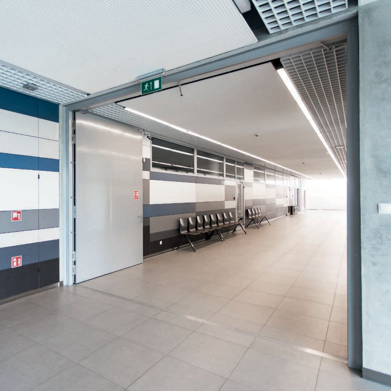 Bloc-porte métallique technique