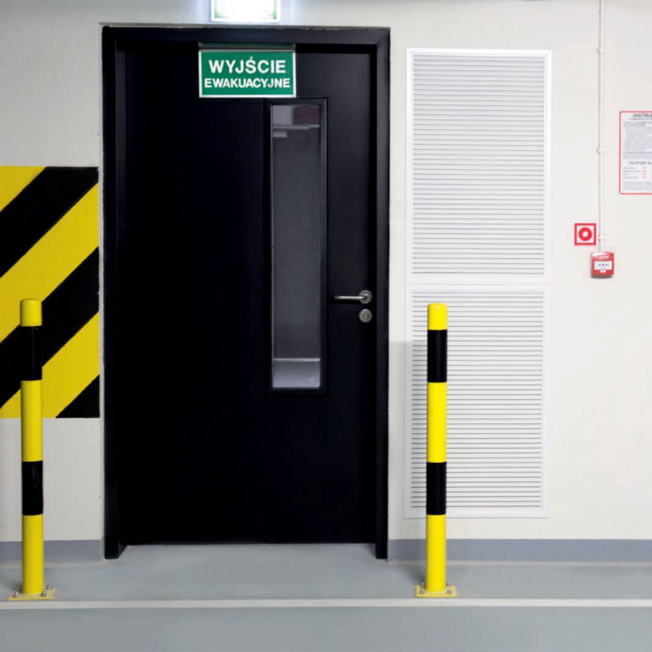 Bloc-porte métallique technique