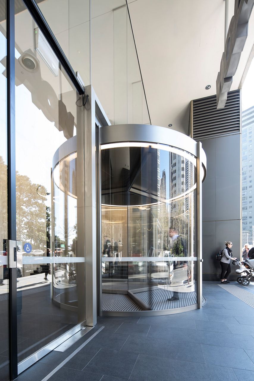 Image: Entraînement de porte encastré Record C 127