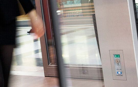 Mehrfach-Sperrung, Verriegelung Record