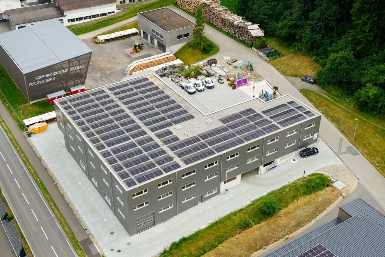 Gewerbebau Bossert Hoftechnik