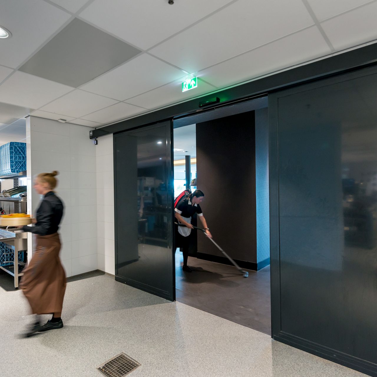 ASSA ABLOY Automatic Sliding Door