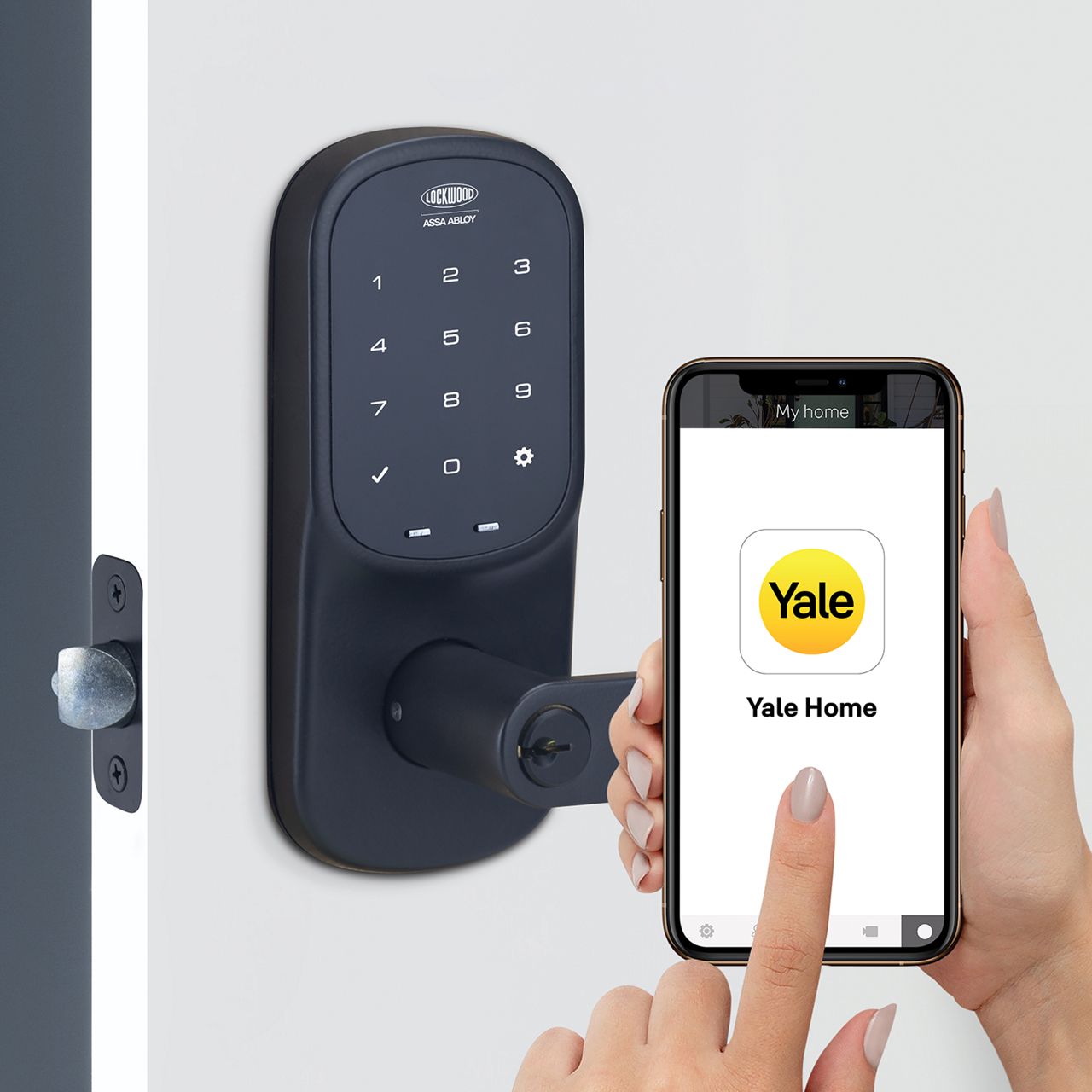 SDL Leverset front door lock with mobile