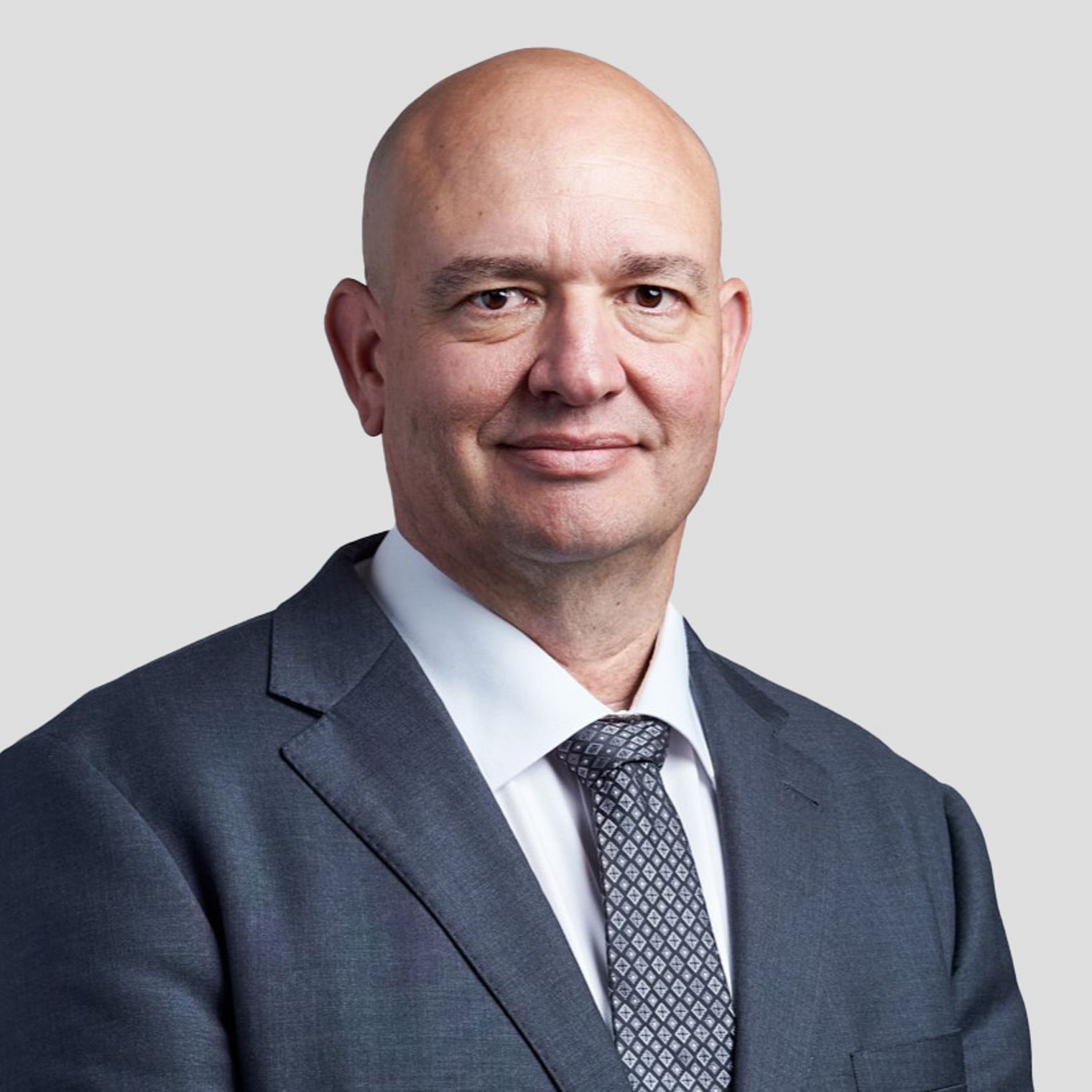 Simon Ellis, Executive VP &  Head o... at Assa Abloy