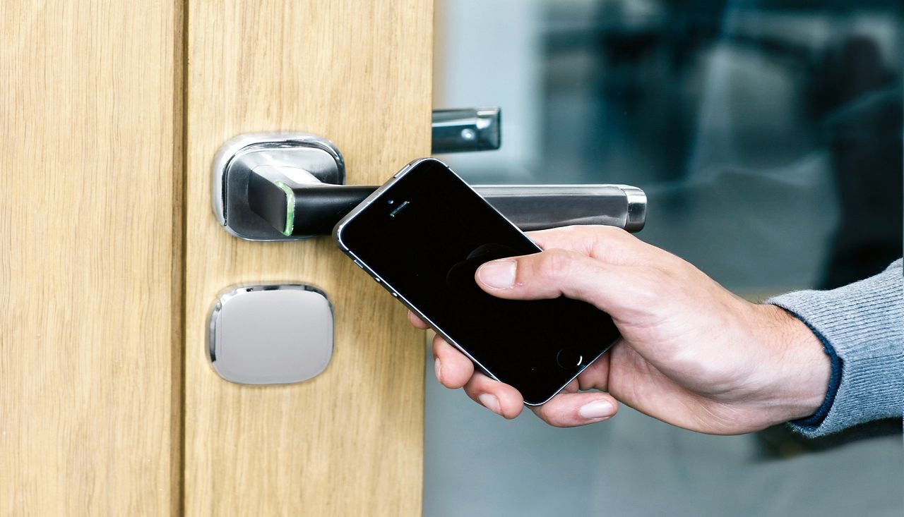 ASSA ABLOY Aperio.