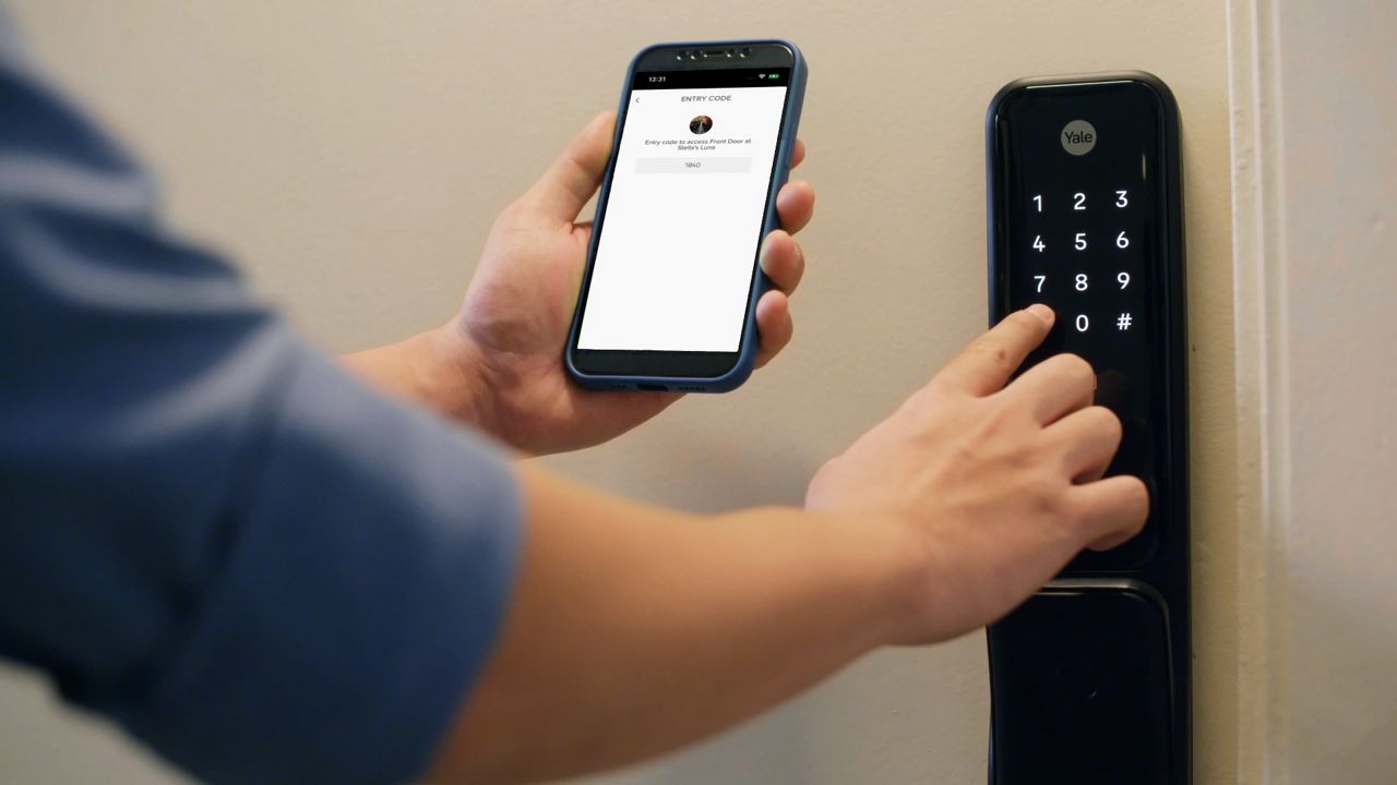 How to Find the Perfect Smart Door Lock